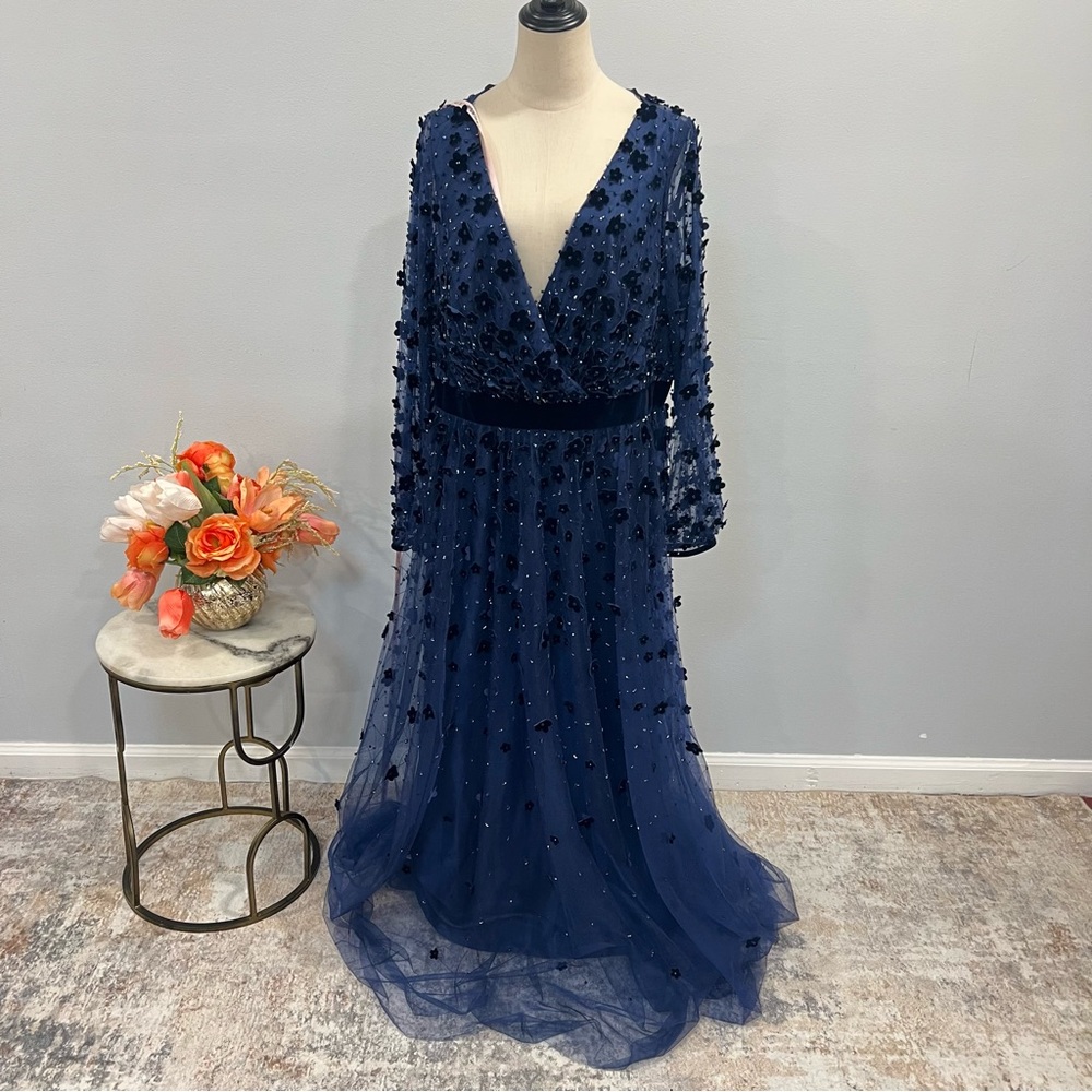 Mac Duggal Navy Blue Velvet 3D Flowers Floral Appliqué Long Sleeves Maxi Gown